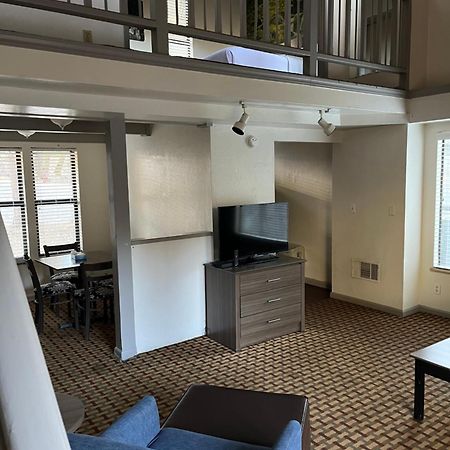 Northern Queen Inn Невада-Сити Экстерьер фото